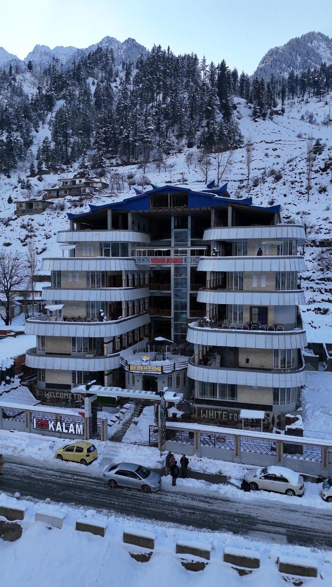 White Forest Hotel Kalam 외부 사진